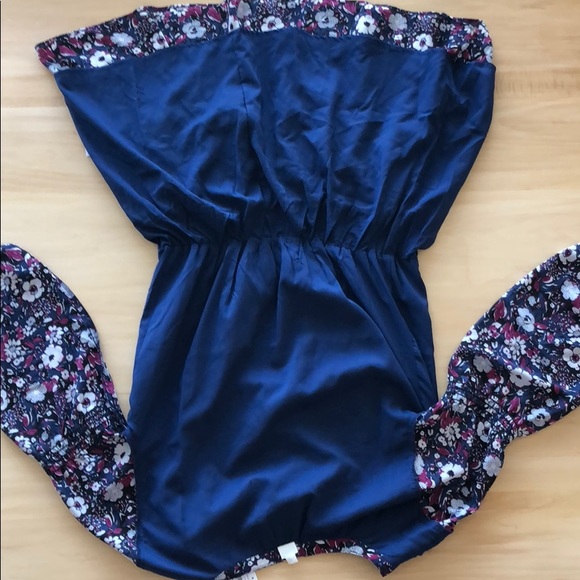 Dress - Picture 6 of 8